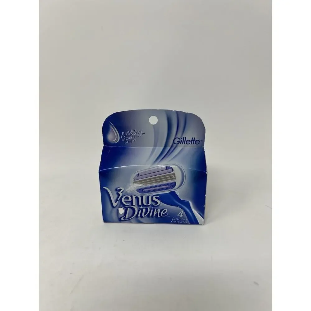 4 Pack of Gillette Venus Divine Cartridge Refills For Razor Blades NEW Rare 2003